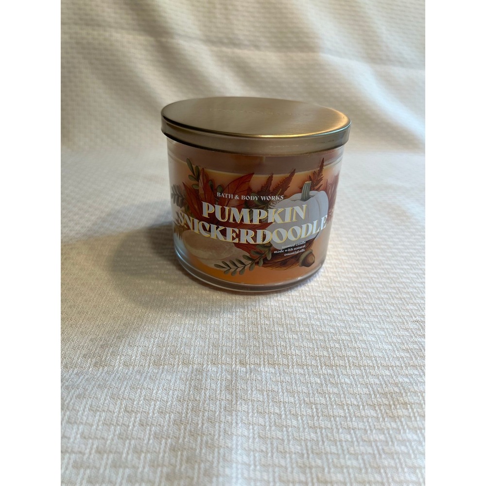 Bath & Body Works Pumpkin Snickerdoodle Candle 14.5 oz New